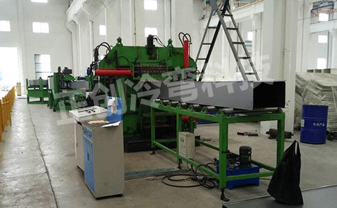 物料提升機筒成型機